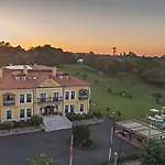 La Mansión Hotel