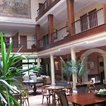 La Mansión Hotel