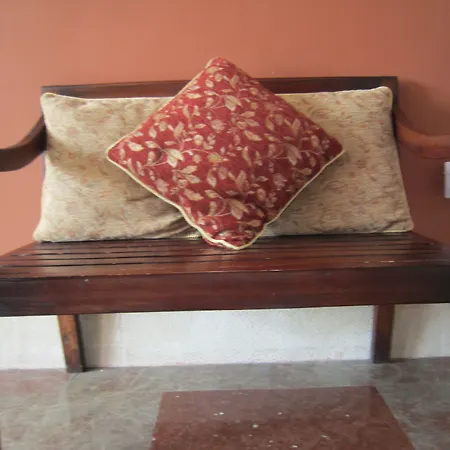 La Mansion 4* يانس