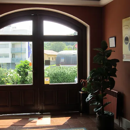 La Mansion فندق يانس