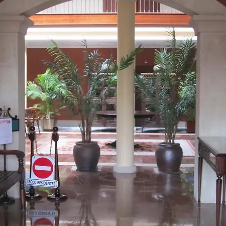 La Mansion فندق 4*