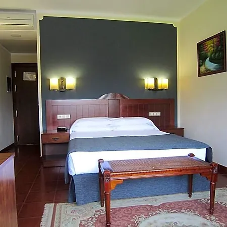 Hotel La Mansion 4*